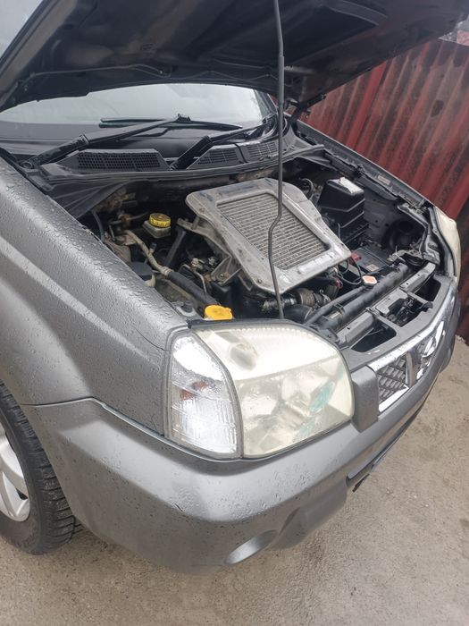 Motor nissan x trail t30 2,2 dezmembrez si alte piese