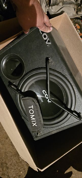 Сабуфер COV 180 V