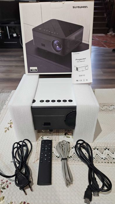 Proiector SureWheel-FULL HD, LED 13000 Lumeni - Un cadou de Craciun