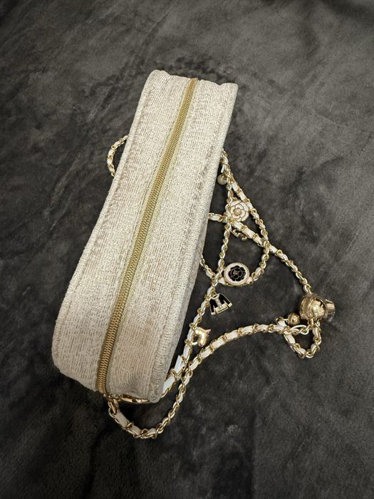 Geanta Chanel Vip Gift originala noua