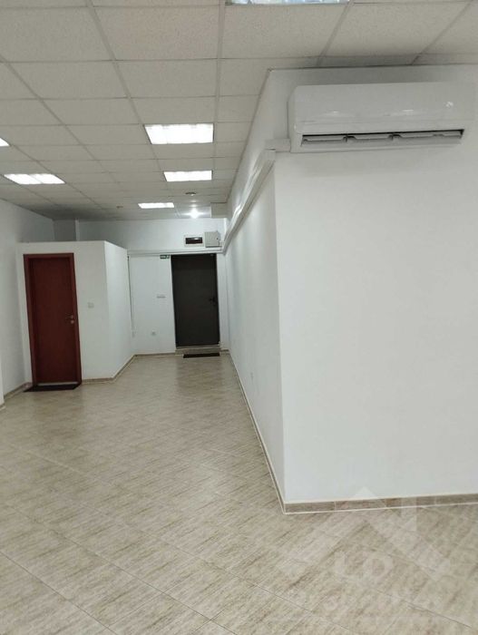 Дава се под наем Магазин в Варна, Център - 75 кв.м за 1020 € - Снимка #6