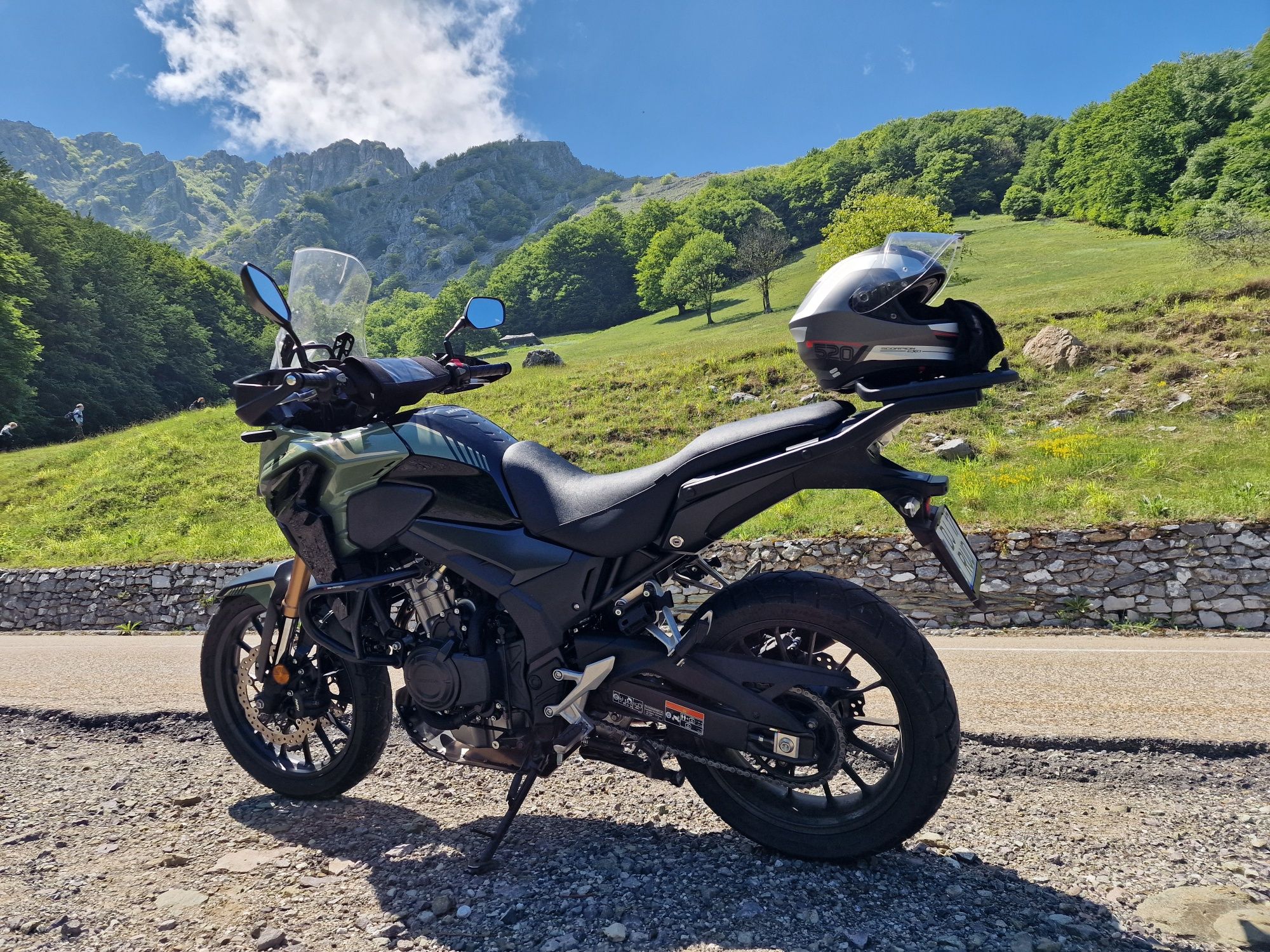 Vând Honda CB500X