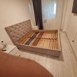Pat 180×200mobexpert,saltea ca noua ikea,condiții excelente,mici semne