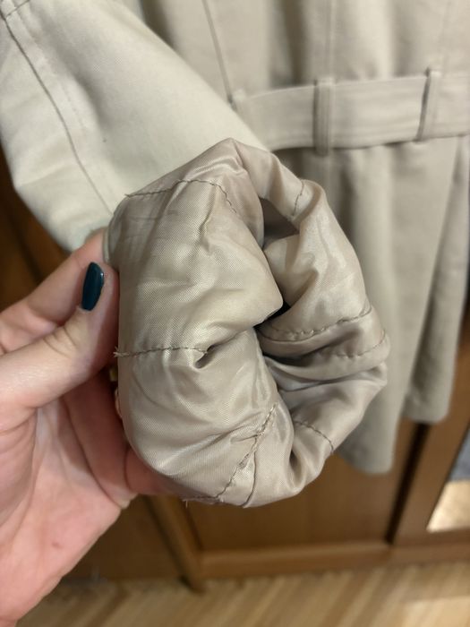 Trenci captusit femei