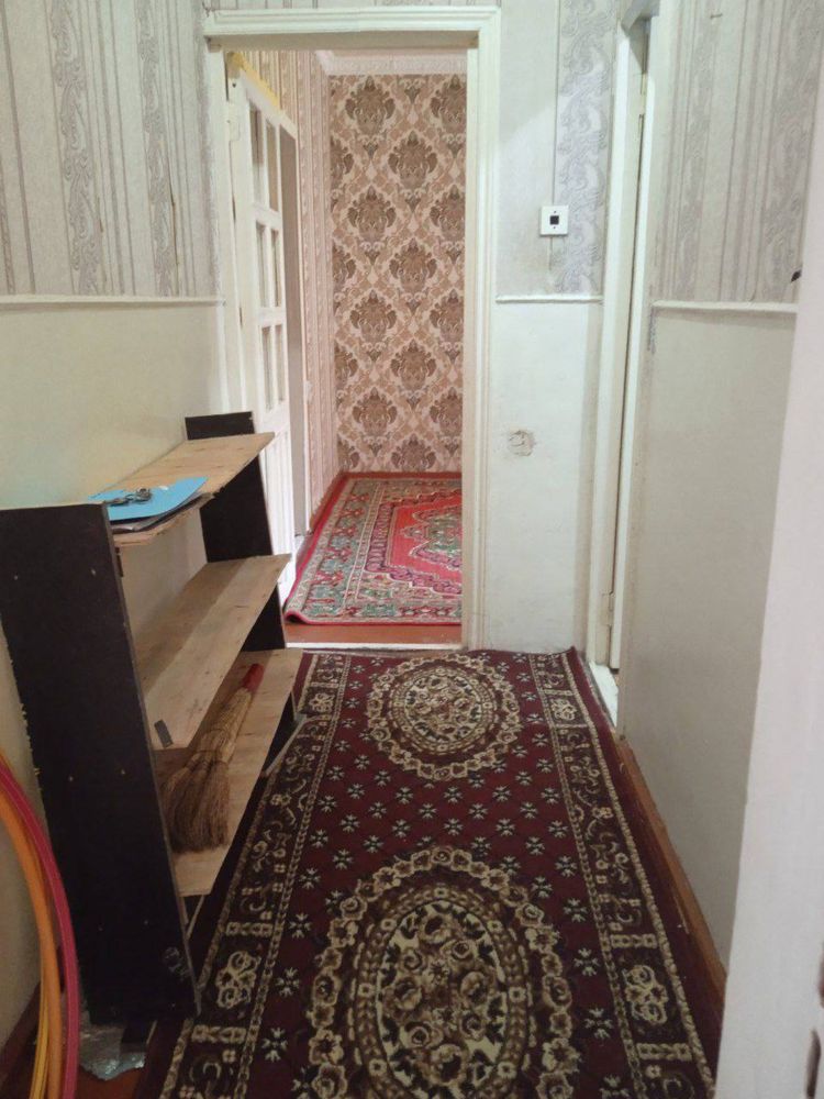 Куйлюк 1.  Сдаеться 2 ком . 3 этаж 350$