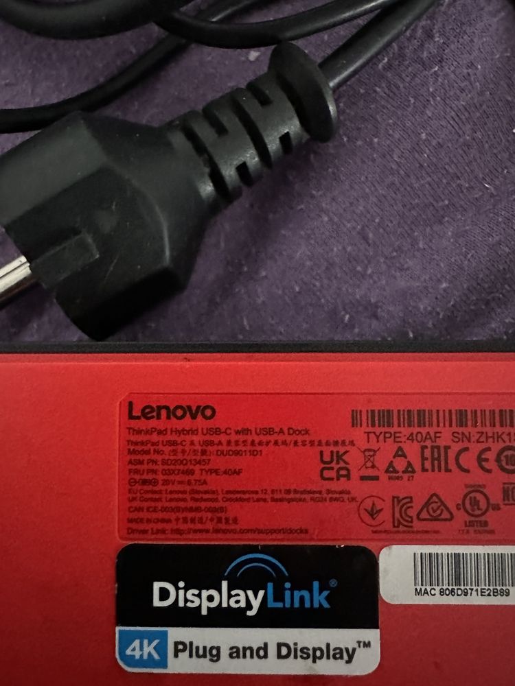 Vând Dock lenovo thinkpad hybrid usb-c with usb A