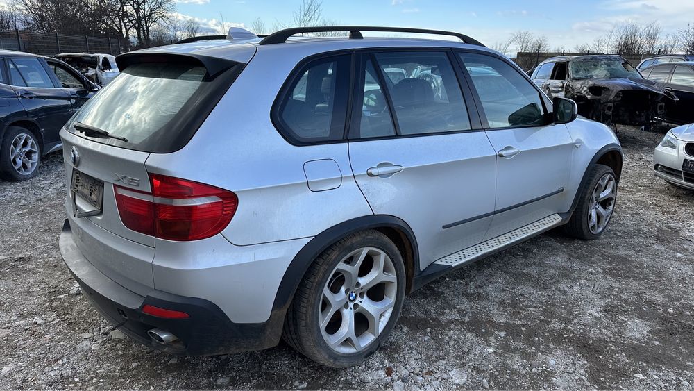BMW X5 E70 3.0D 235к