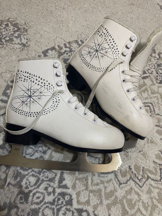 коньки для фигурного катания