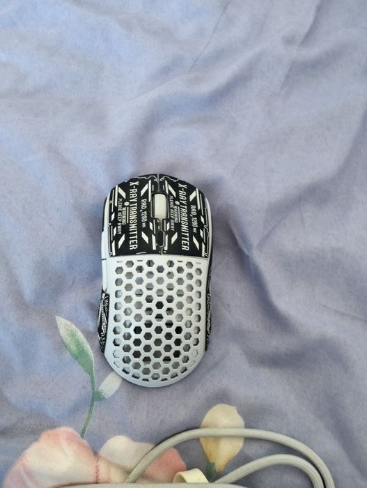 Продам игравую мышку ajazz aj199