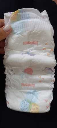 Памперс пятерка HUGGIES