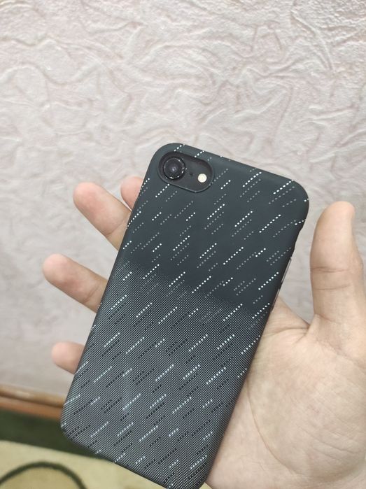 Iphone Se 2020 SROCHNA!!!