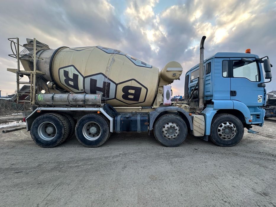 Betoniera Man 8x4 malaxor 9 mc