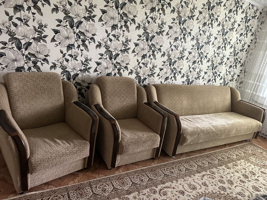 Продам диван и 1кресло