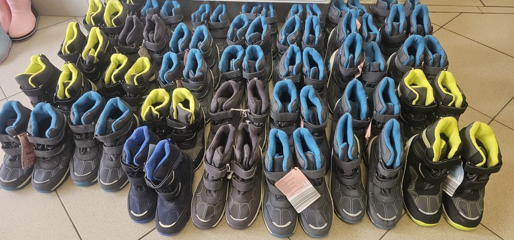 Ghete copii marime de la 31 la 36  inperneabile