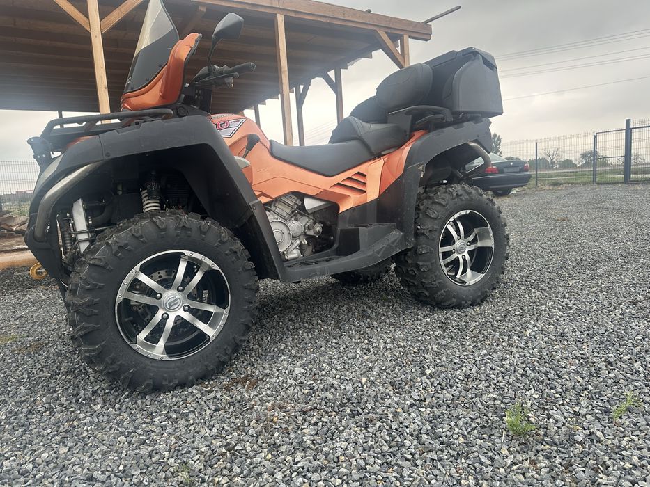 Cf moto 800 terralander