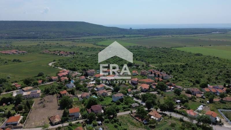 Ексклузивен, урегулиран поземлен имот за продажба, с прекрасна морска