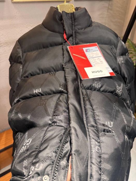 Мъжко Яке Hugo