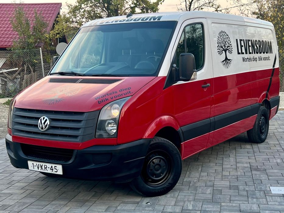 VW Crafter Mediu / 2012 / Euro 5 / AC / 3 locuri