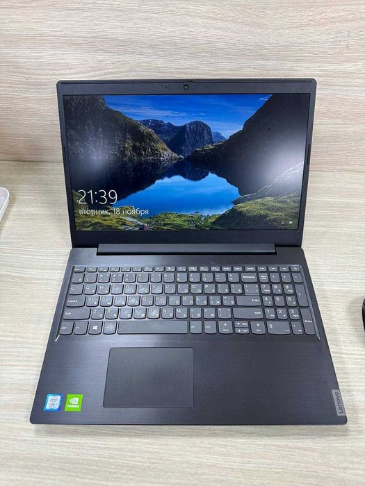 Lenovo notebook/laptop