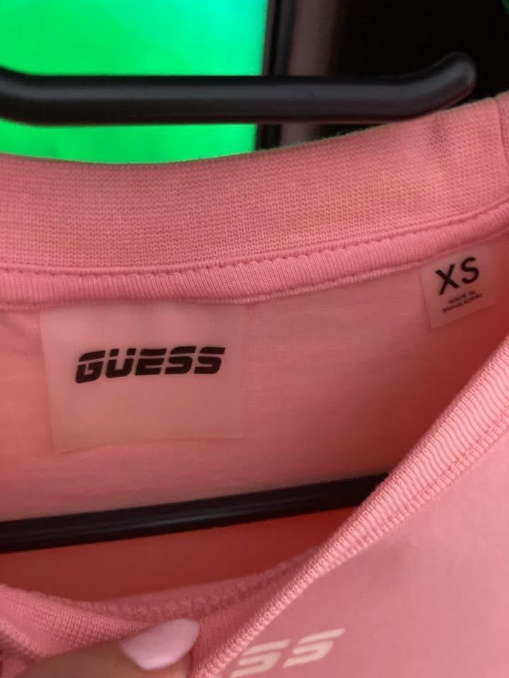 Спортен екип  GUESS