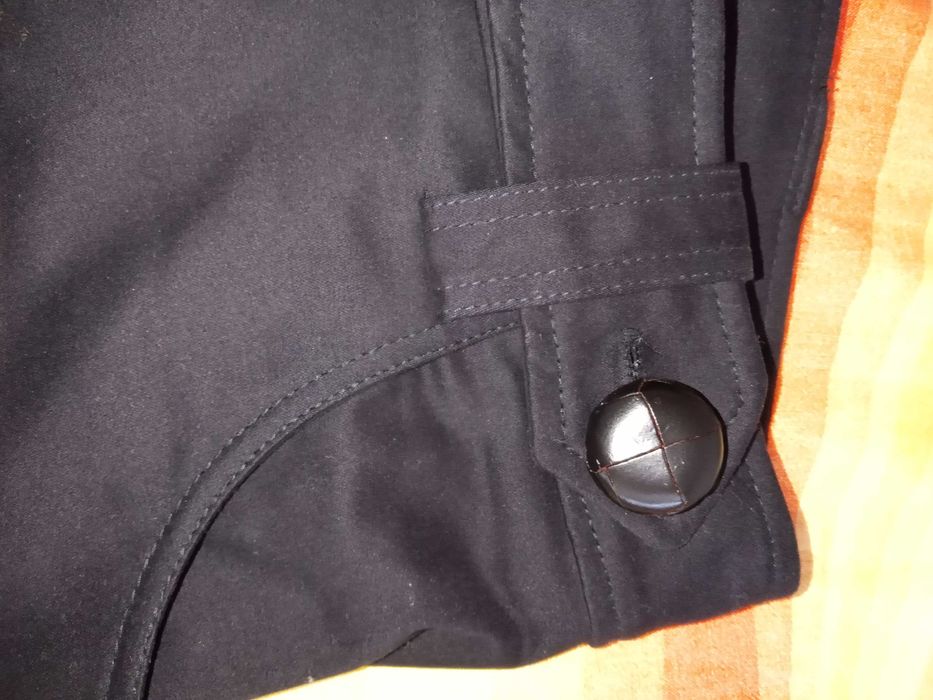 Pantalon trei sferturi