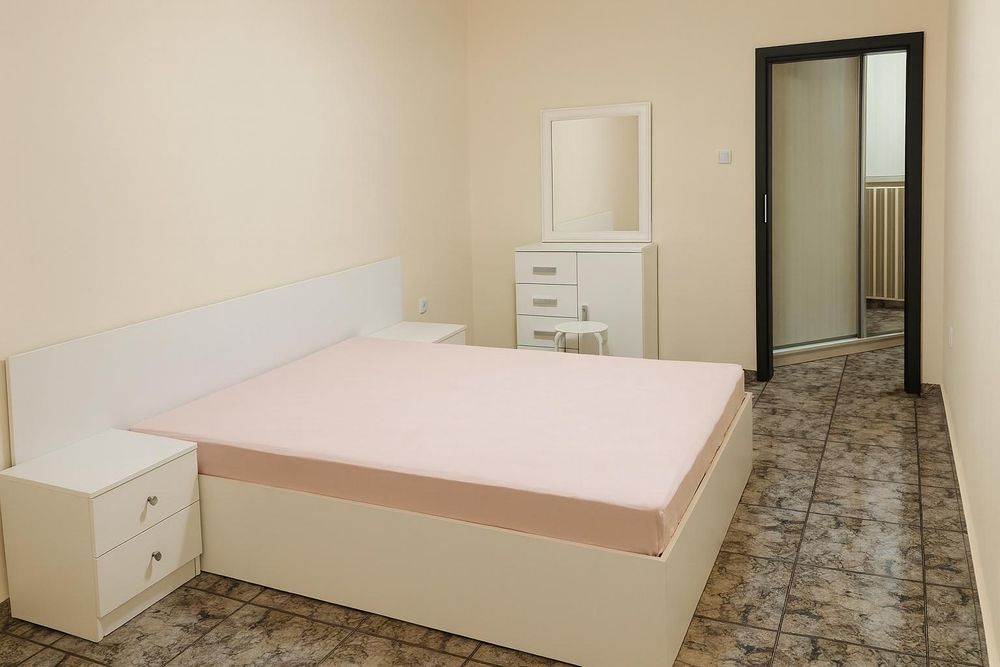 Дава се под наем Двустаен апартамент в Пловдив, Кючук Париж - 60 кв.м за 409 € - Снимка #1