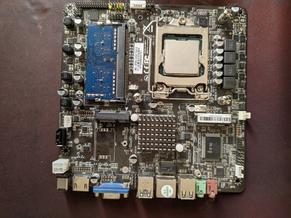 Материнская плата 1155