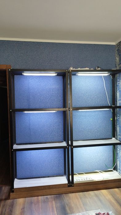 Стенд прочный в отличном состоянии