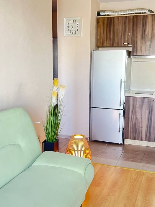 Продава се Двустаен апартамент в Свети Влас - 56 кв.м за 2018 €/кв.м - Снимка #9