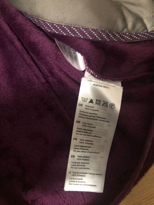 Mammut-vesta cu gluga , ca si Noua, tip bitos, pt dame, M