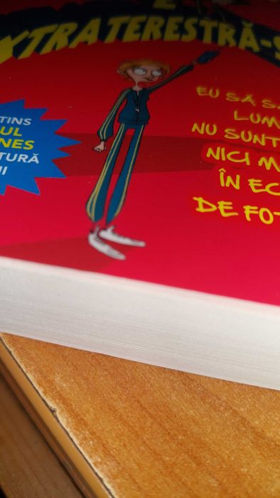 Profa de sport e extrateresta sefa - David Solomons