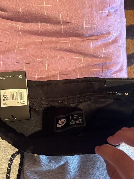 Pantaloni Originali Nike Tech