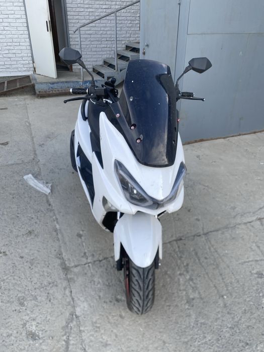 Мопед макси 150куб пробег 10000