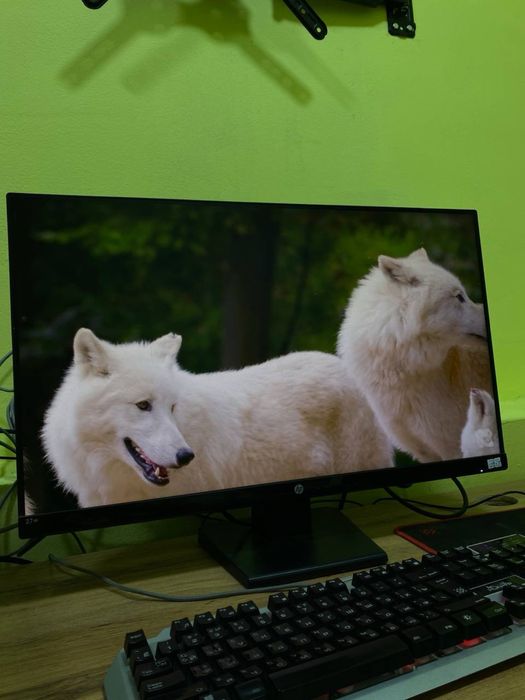 Продается Монитор HP 2019 года
