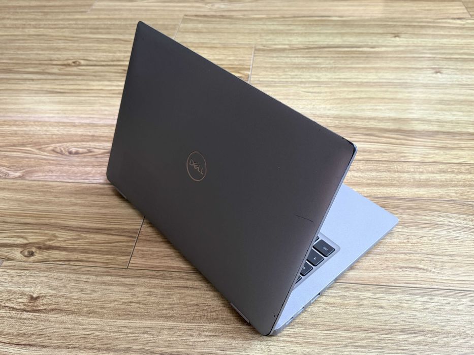 13.3 Dell Latitude 5330`Core i5-1245U/16GB RAM/512GB SSD/400 Nits