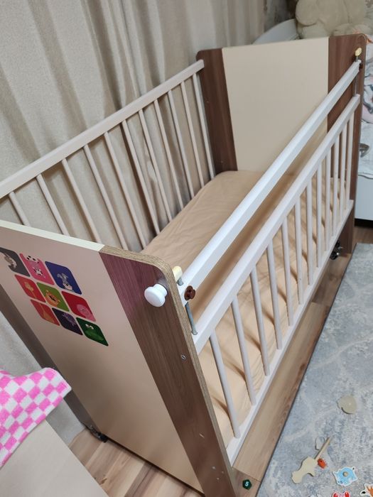 Кроватка детская