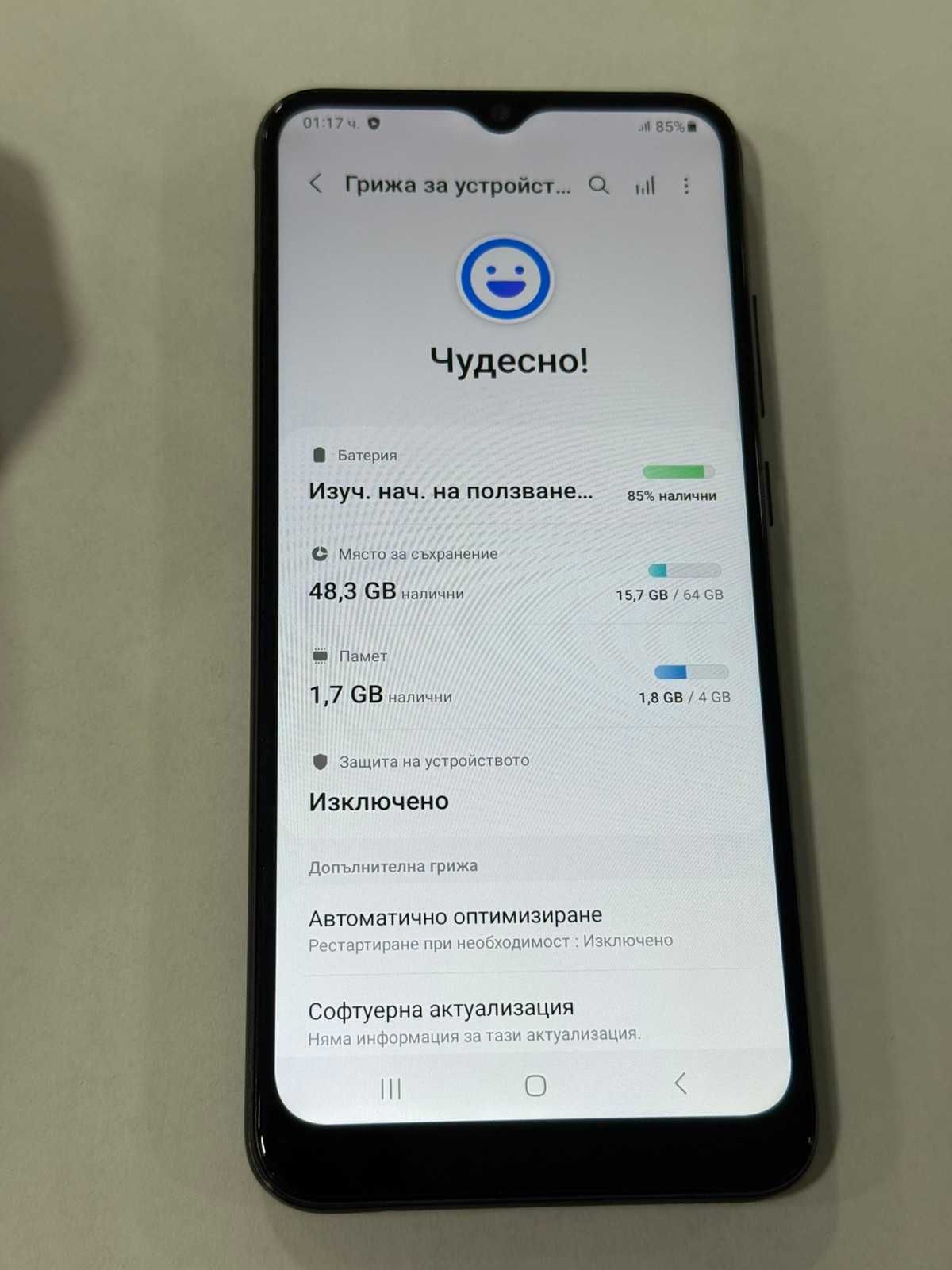 Продавам Samsung A03