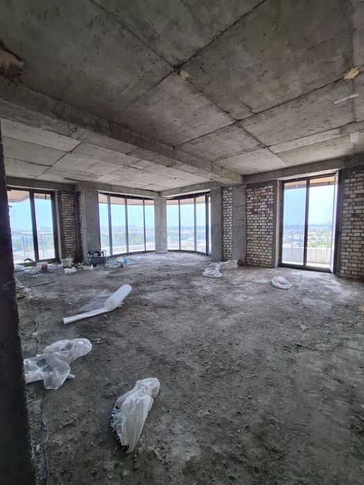 Уста Ширин Модерн квартира коробка 3/7/12, новостройка