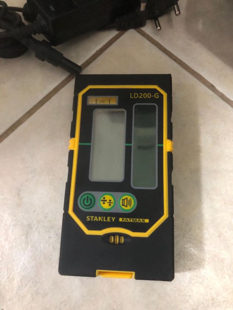 Nivela laser 360 grade Stanley Fatmax