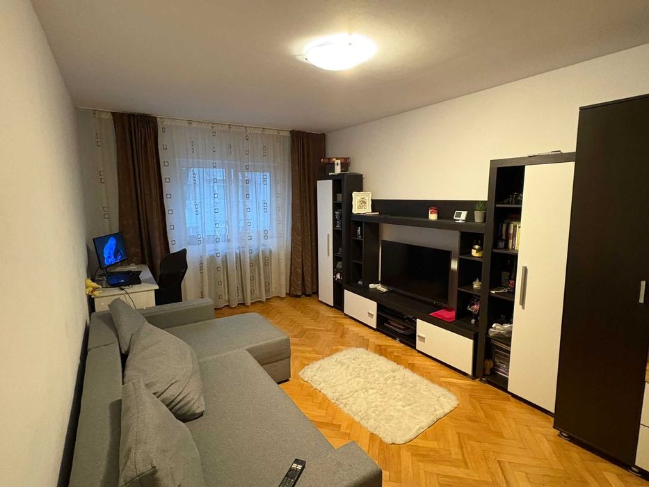 Proprietar - Apartament 2 camere decomandat, Galata
