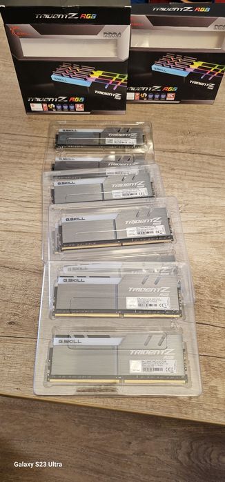 Memorie 32GB DDR4 Gskill TridentZ RGB