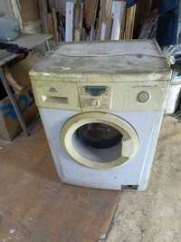 Продам стиральную машинку автомат Атлант 5 кг