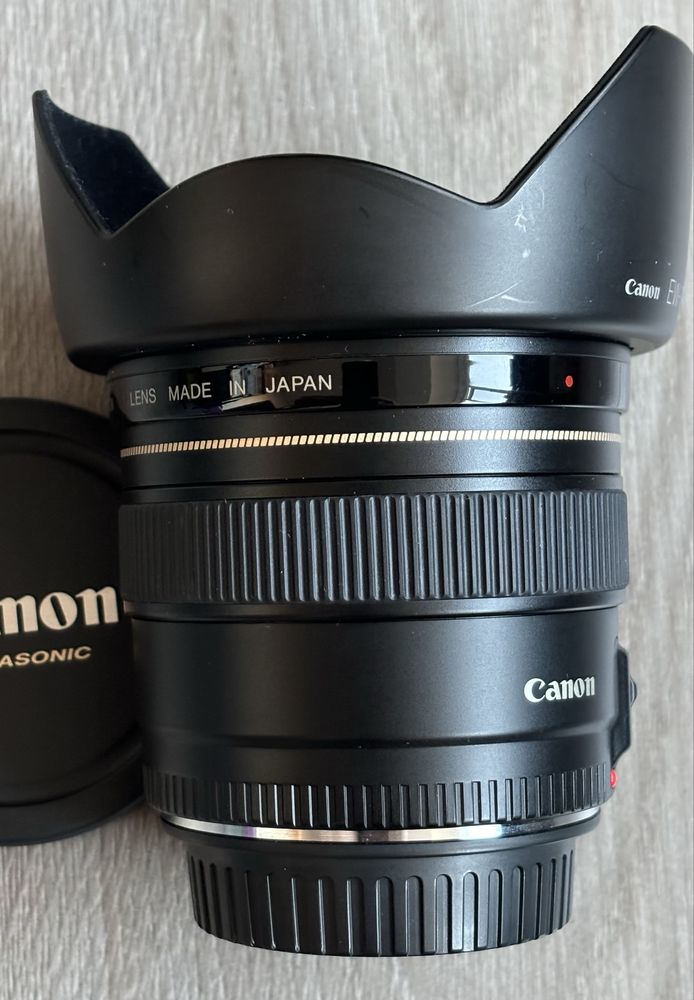 Canon 20mm 2.8 USM excelent***
