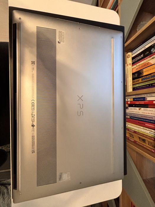 Laptop Dell XPS 15 9510 OLED (3456x2160) i7-11800H, 16GB, SSD 1TB