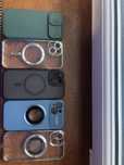 Huse Iphone 15 diferite culori .Se vand toate 100 lei