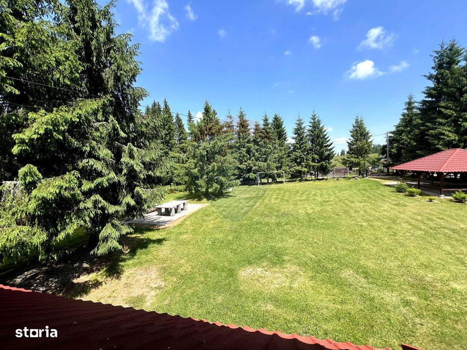 Casă de vacanță, de vânzare, pretabilă locuință sau afacere hotelieră
