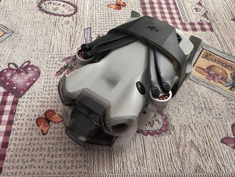 Drona DJI Mini 4 PRO Fly More Combo + Smart Controller RC 2