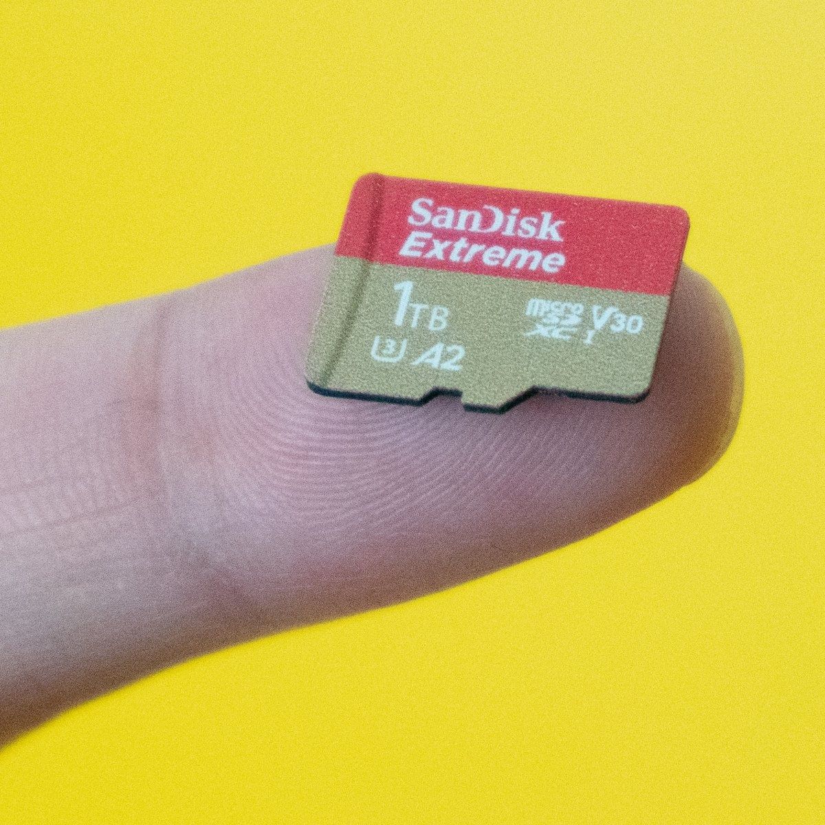 SanDisk накопитель 1 ТБ