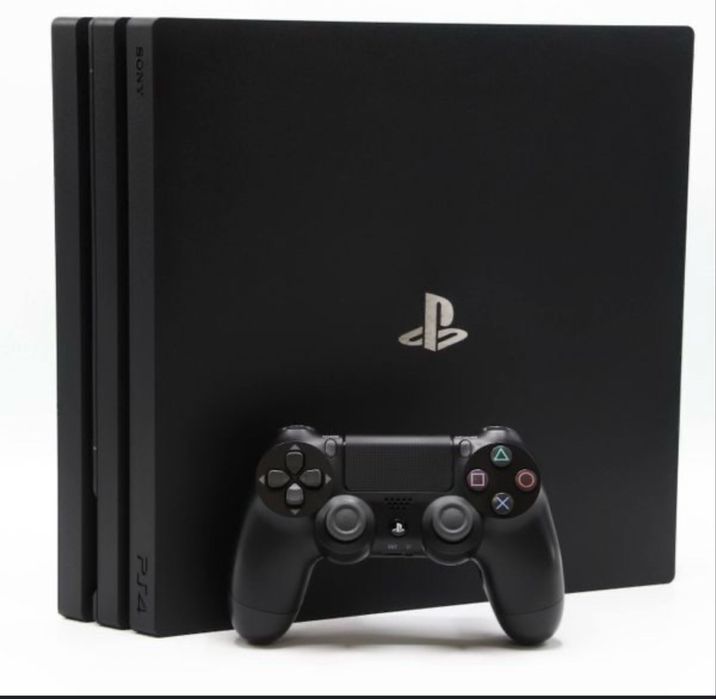 Vand PS4 PRO 500.
