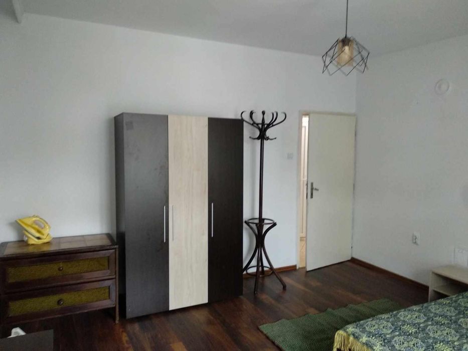 Дава се под наем Двустаен апартамент в Пловдив, Кючук Париж - 52 кв.м за 200 € - Снимка #2